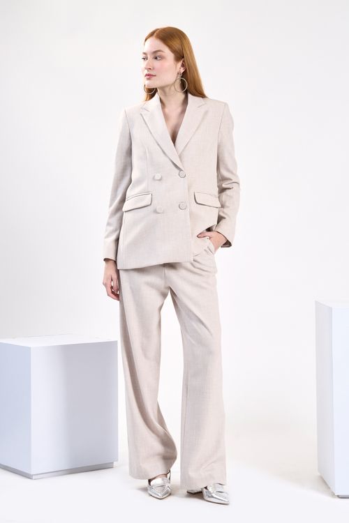 Blazer estilo transpassado