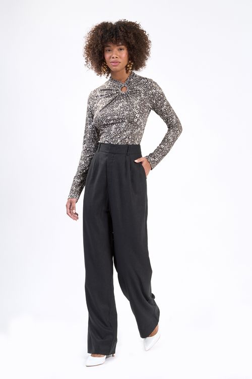 Calça estilo alfaiataria