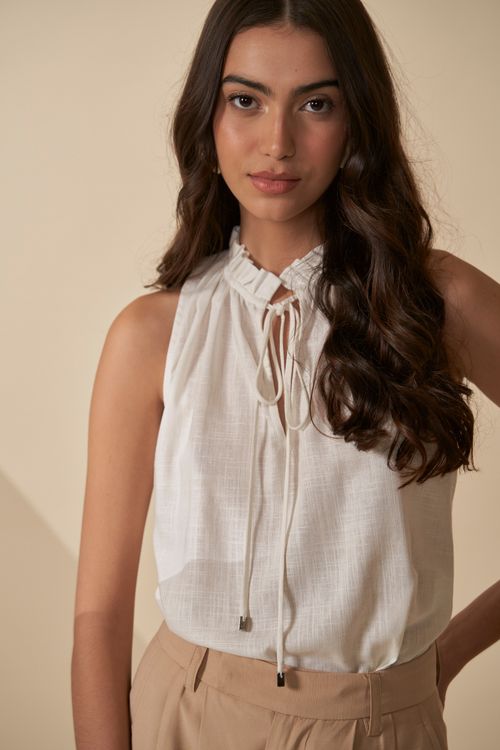 Blusa escape gola babado