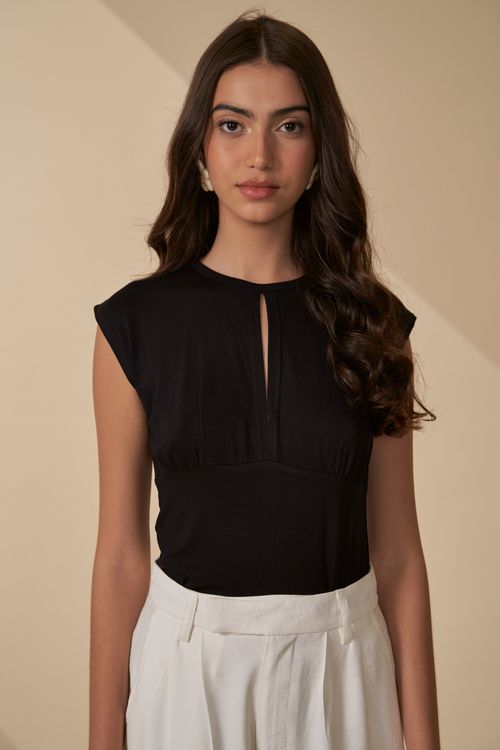 Blusa spirit detalhe vazado