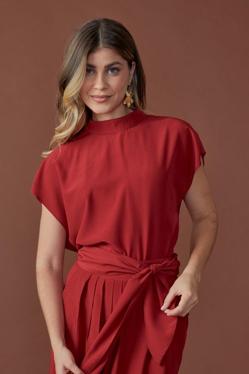 Blusa sense gola