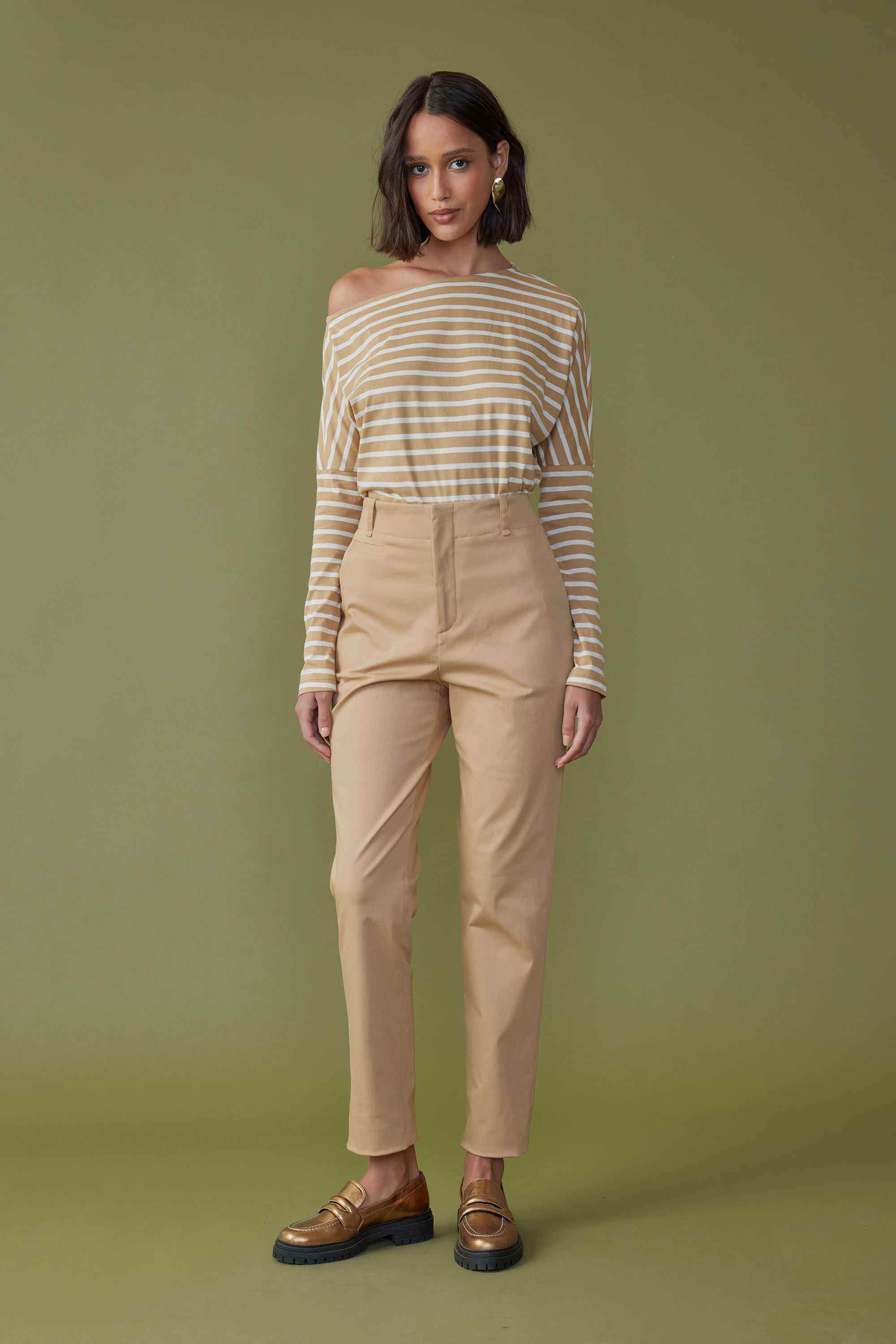 Top sense decote vazado com lastex