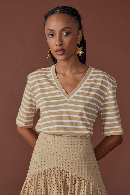 Blusa express decote v com ombreira