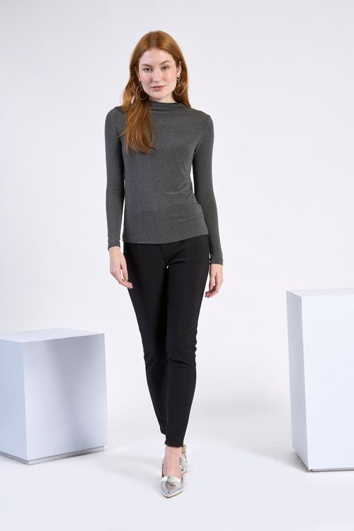 Calça essência skinny pespontos